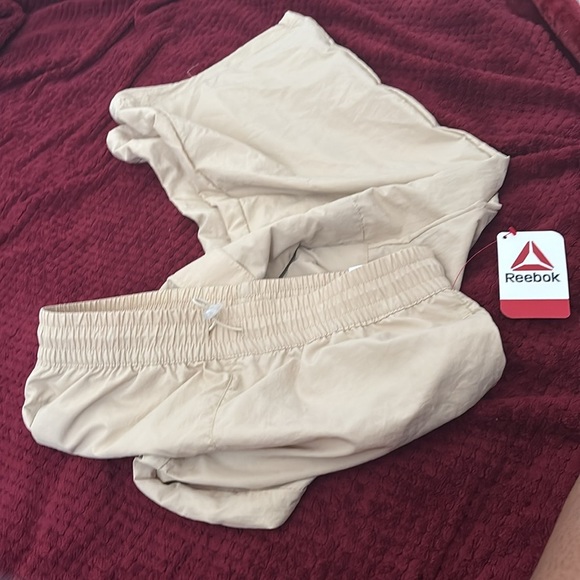 Reebok Beige Utility Trousers - Picture 9 of 10